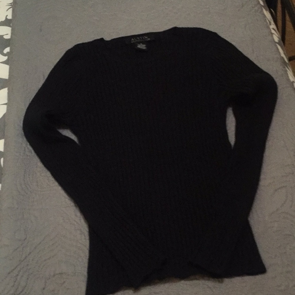 Black rib sweater